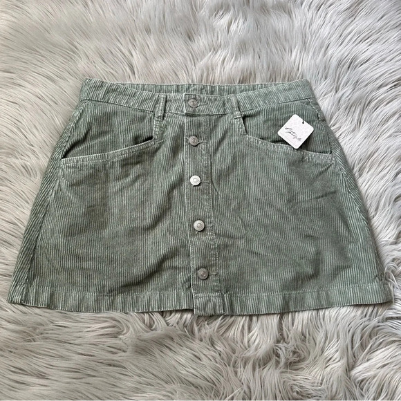 FREE PEOPLE Ray Corduroy Mini Skirt Size 12 NWT - Picture 4 of 7